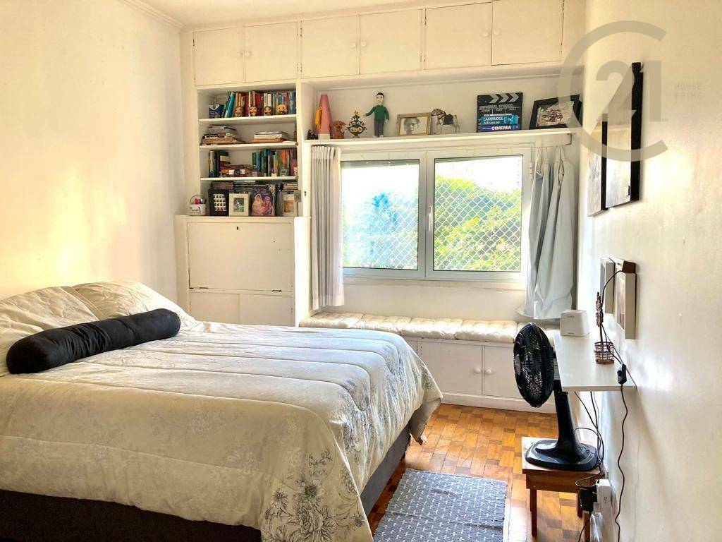 Apartamento à venda com 3 quartos, 135m² - Foto 12