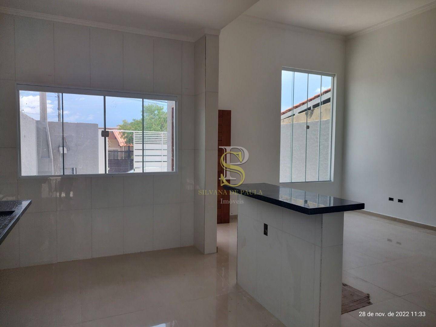 Casa à venda com 3 quartos, 96m² - Foto 5