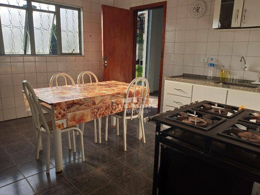 Casa à venda com 3 quartos, 258m² - Foto 14