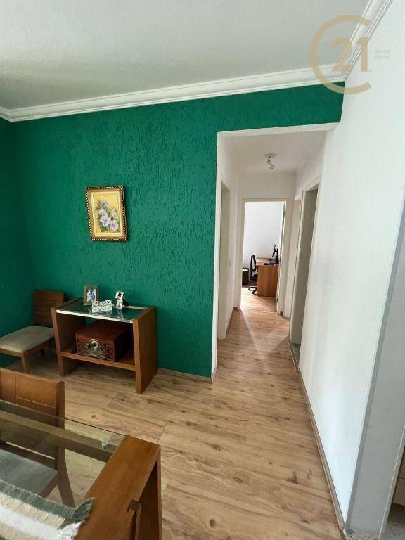 Apartamento à venda com 3 quartos, 100m² - Foto 4