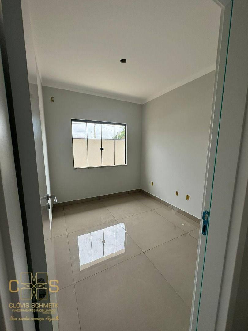 Casa à venda com 3 quartos, 72m² - Foto 5