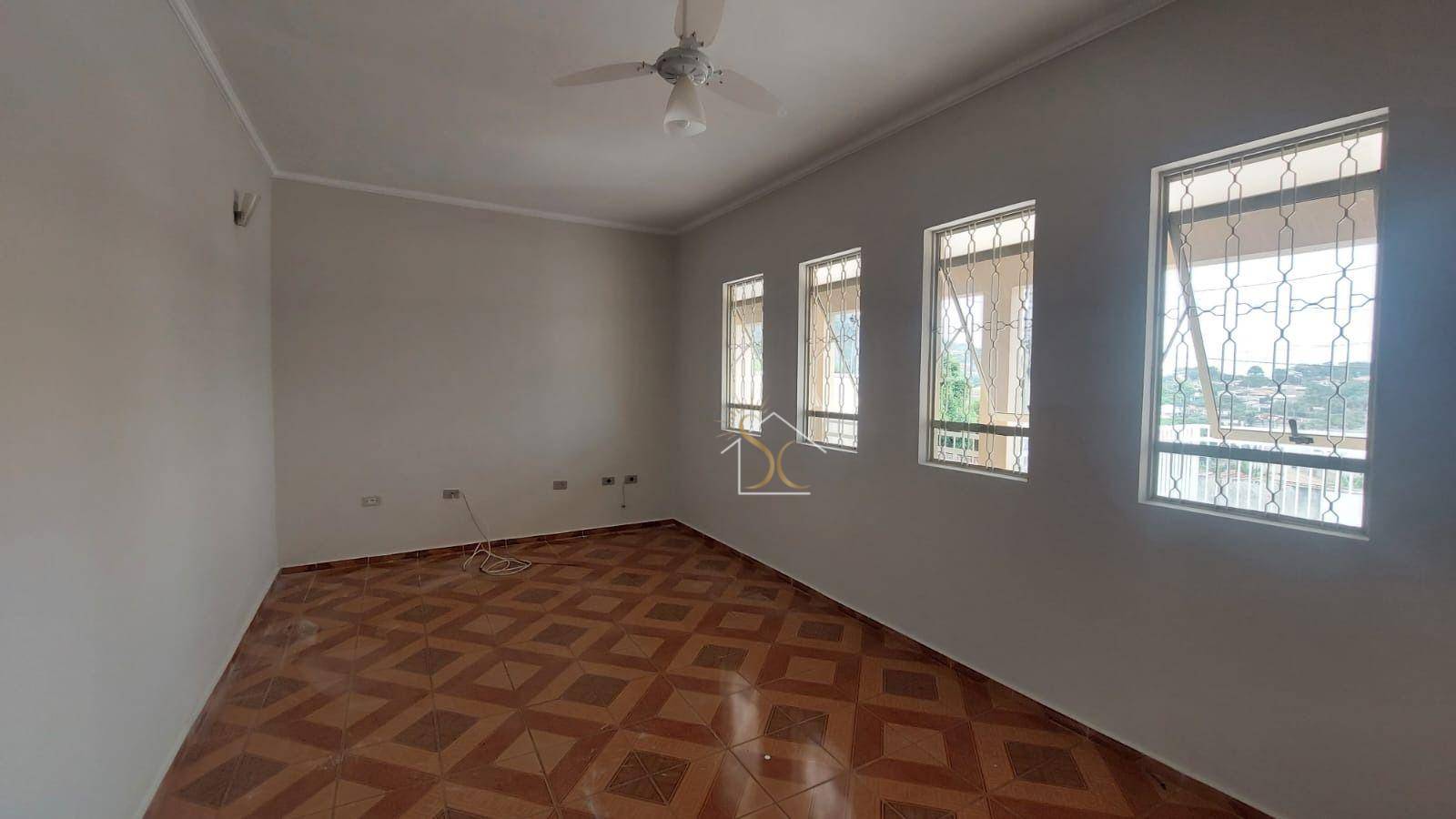 Casa à venda com 2 quartos, 100m² - Foto 7