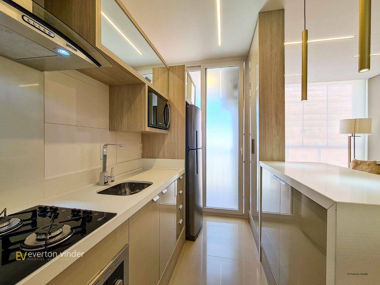 Apartamento à venda com 2 quartos, 77m² - Foto 7