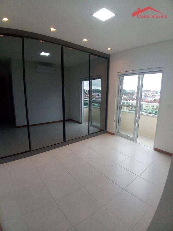 Apartamento à venda com 2 quartos, 73m² - Foto 8