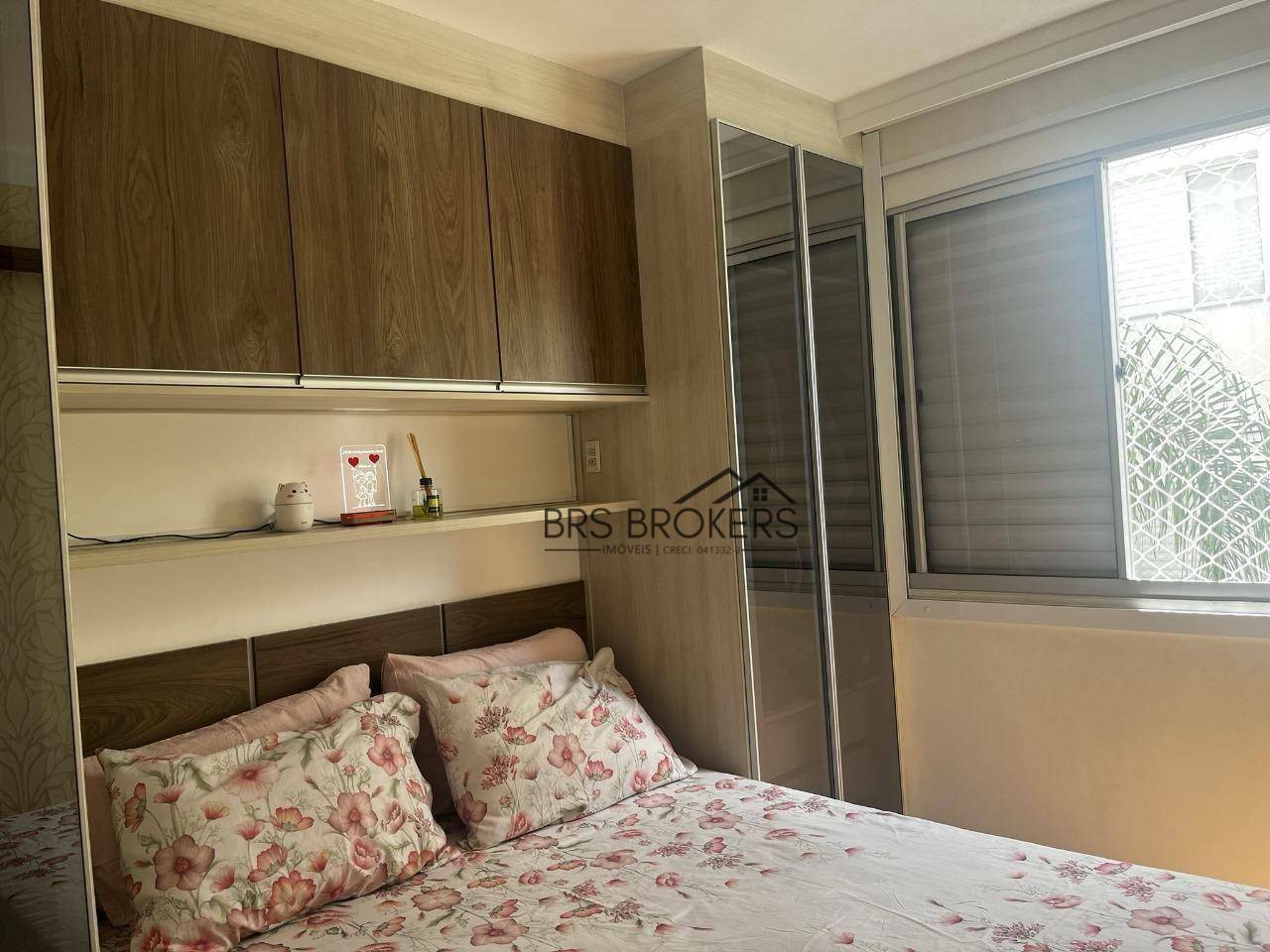 Apartamento à venda com 2 quartos, 42m² - Foto 16