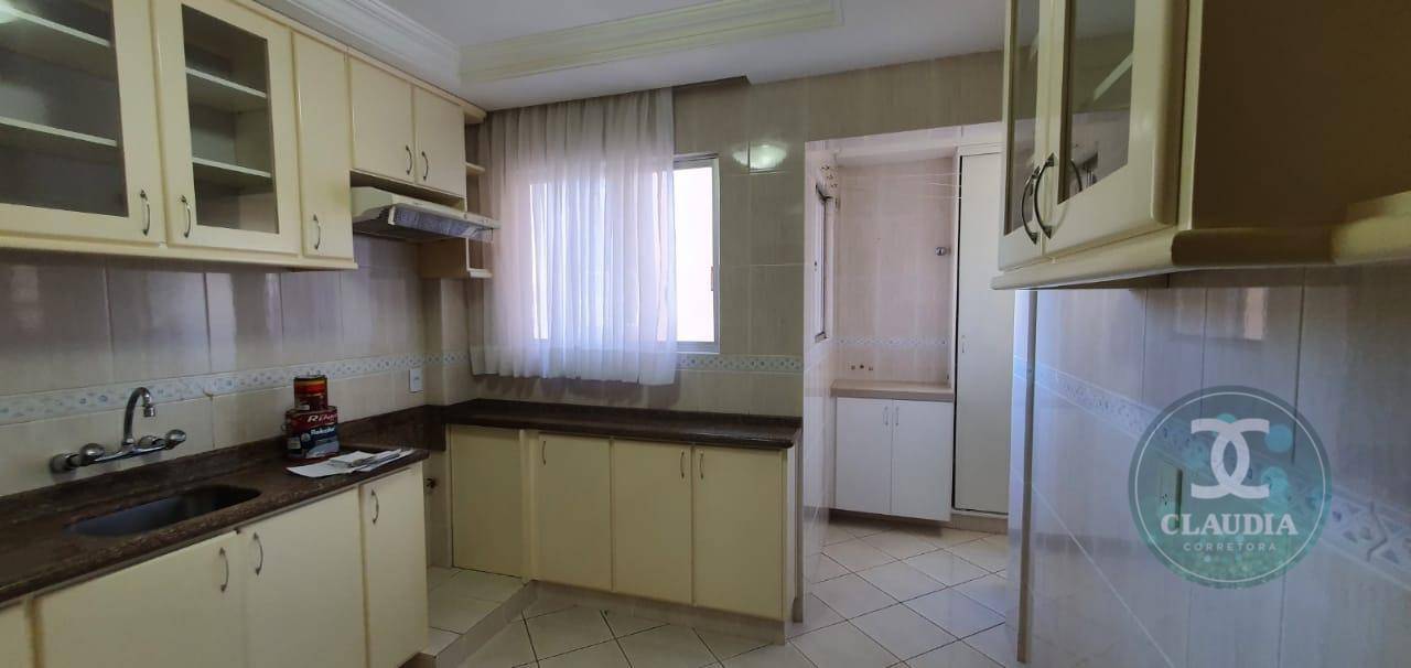 Apartamento à venda com 3 quartos, 141m² - Foto 11