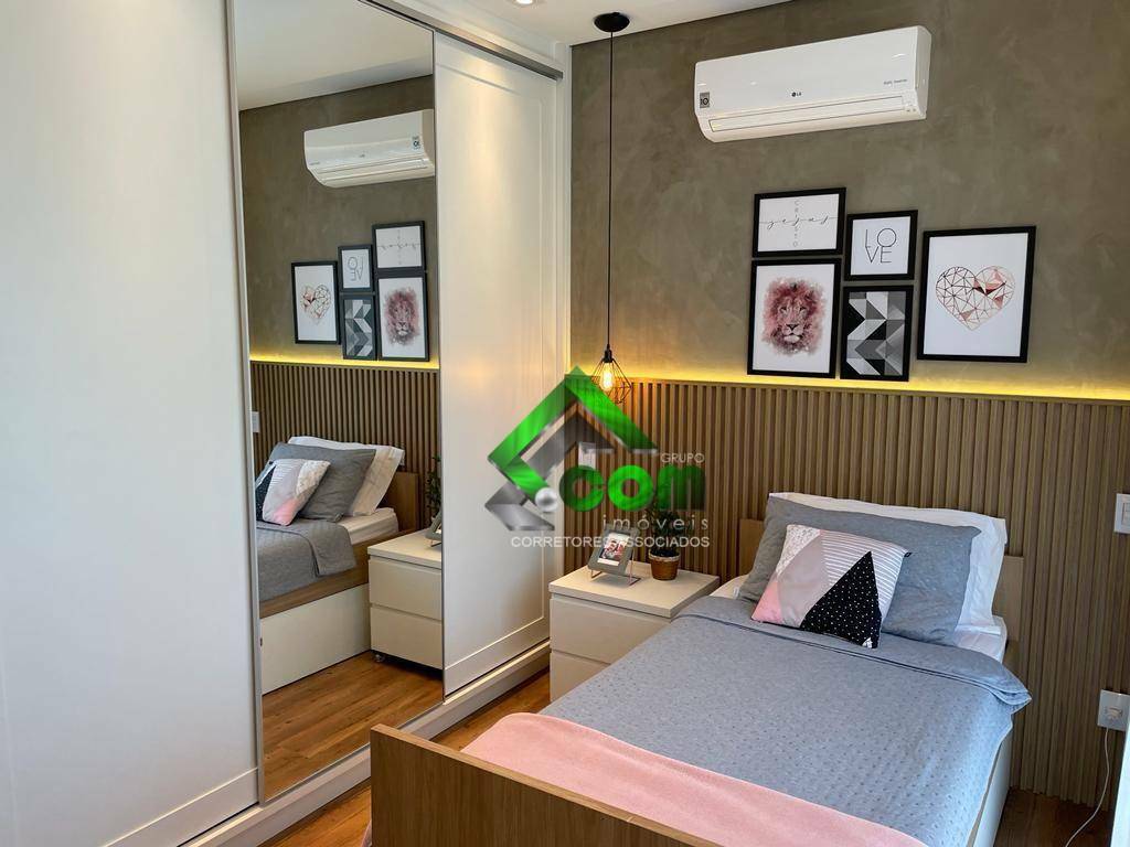 Casa de Condomínio para alugar com 4 quartos, 435m² - Foto 63