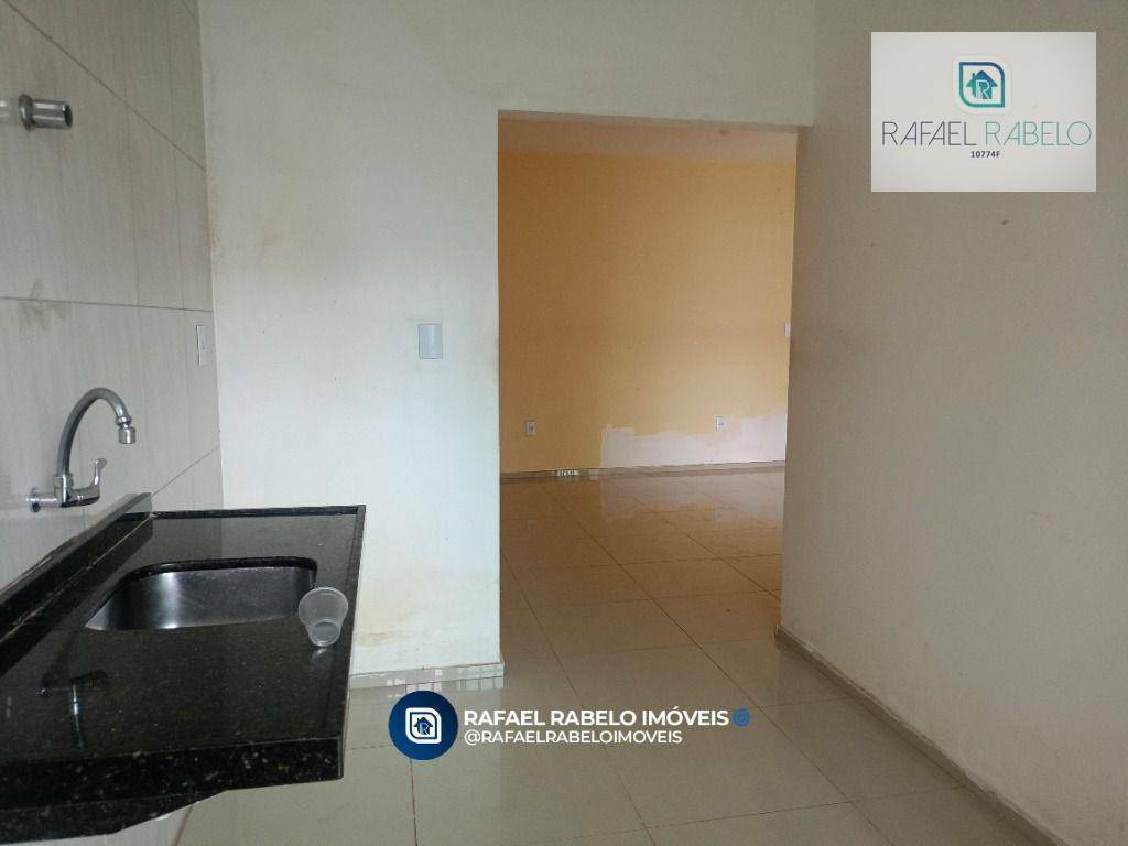 Casa para alugar com 3 quartos, 100m² - Foto 4