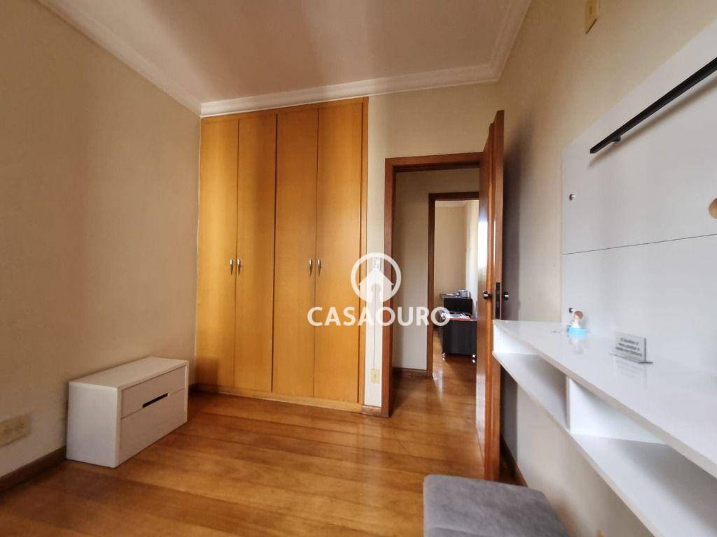 Apartamento à venda com 3 quartos, 77m² - Foto 7