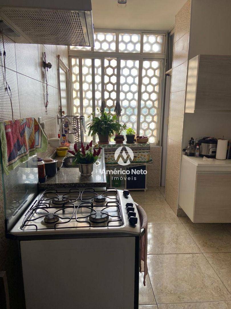 Apartamento à venda com 2 quartos, 110m² - Foto 10