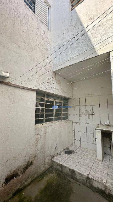 Sobrado para alugar com 2 quartos, 95m² - Foto 17