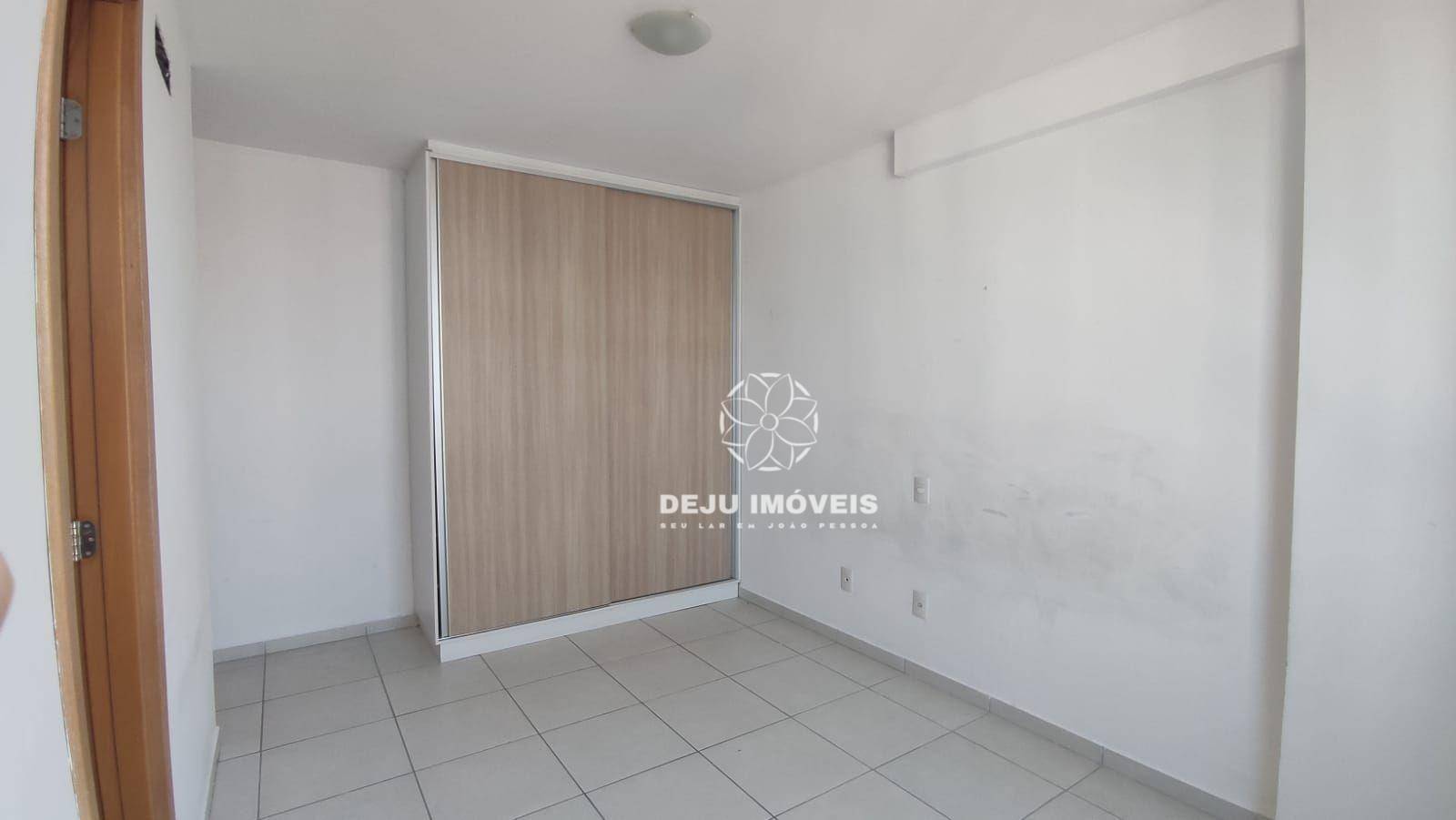 Apartamento à venda com 3 quartos, 134m² - Foto 3