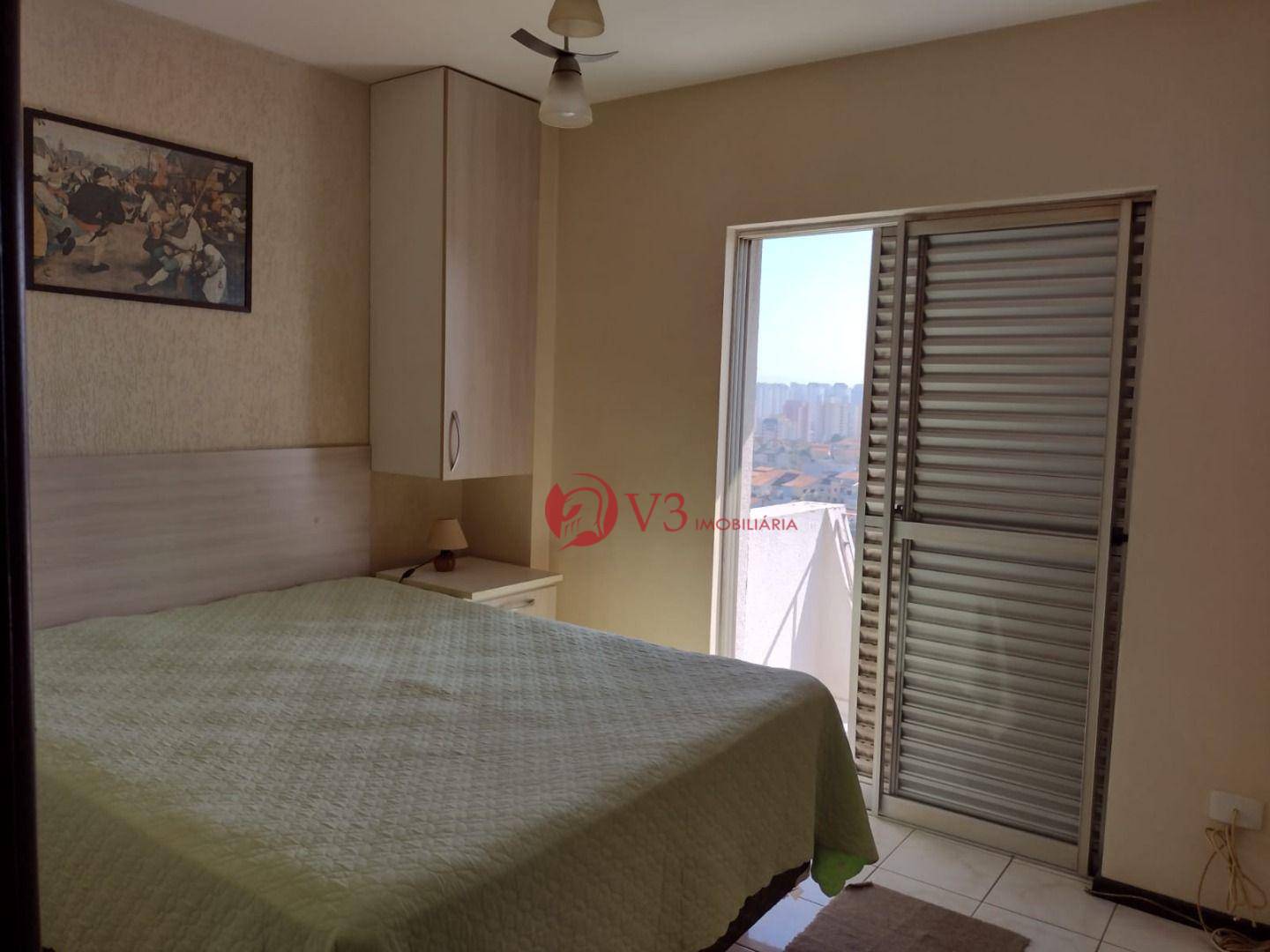 Apartamento à venda com 2 quartos, 72m² - Foto 35