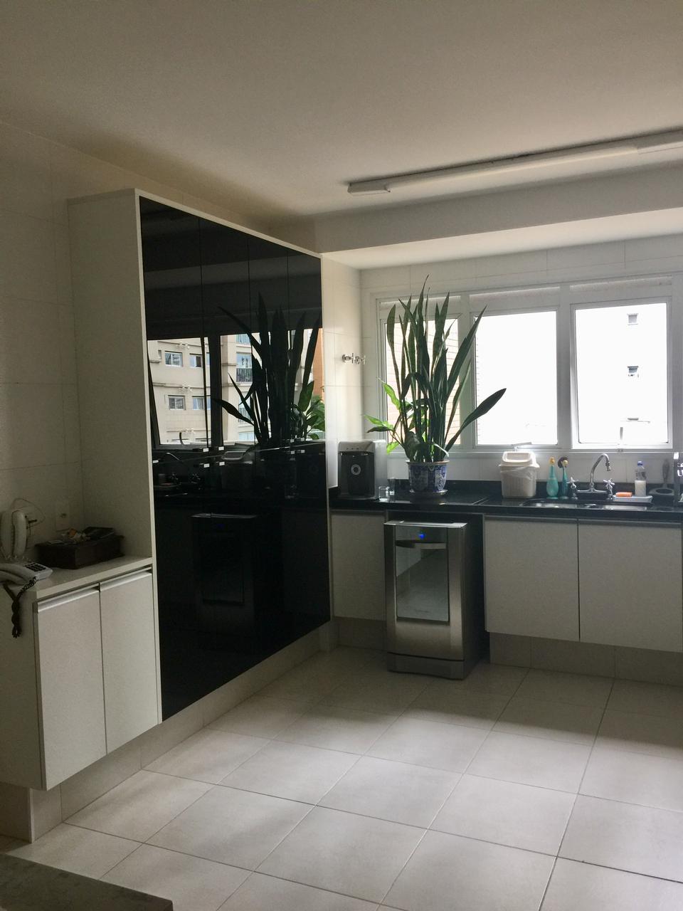 Apartamento à venda com 3 quartos, 350m² - Foto 10