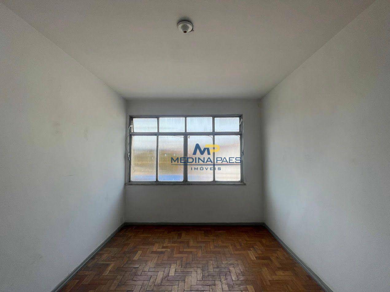 Apartamento à venda com 3 quartos, 100m² - Foto 15