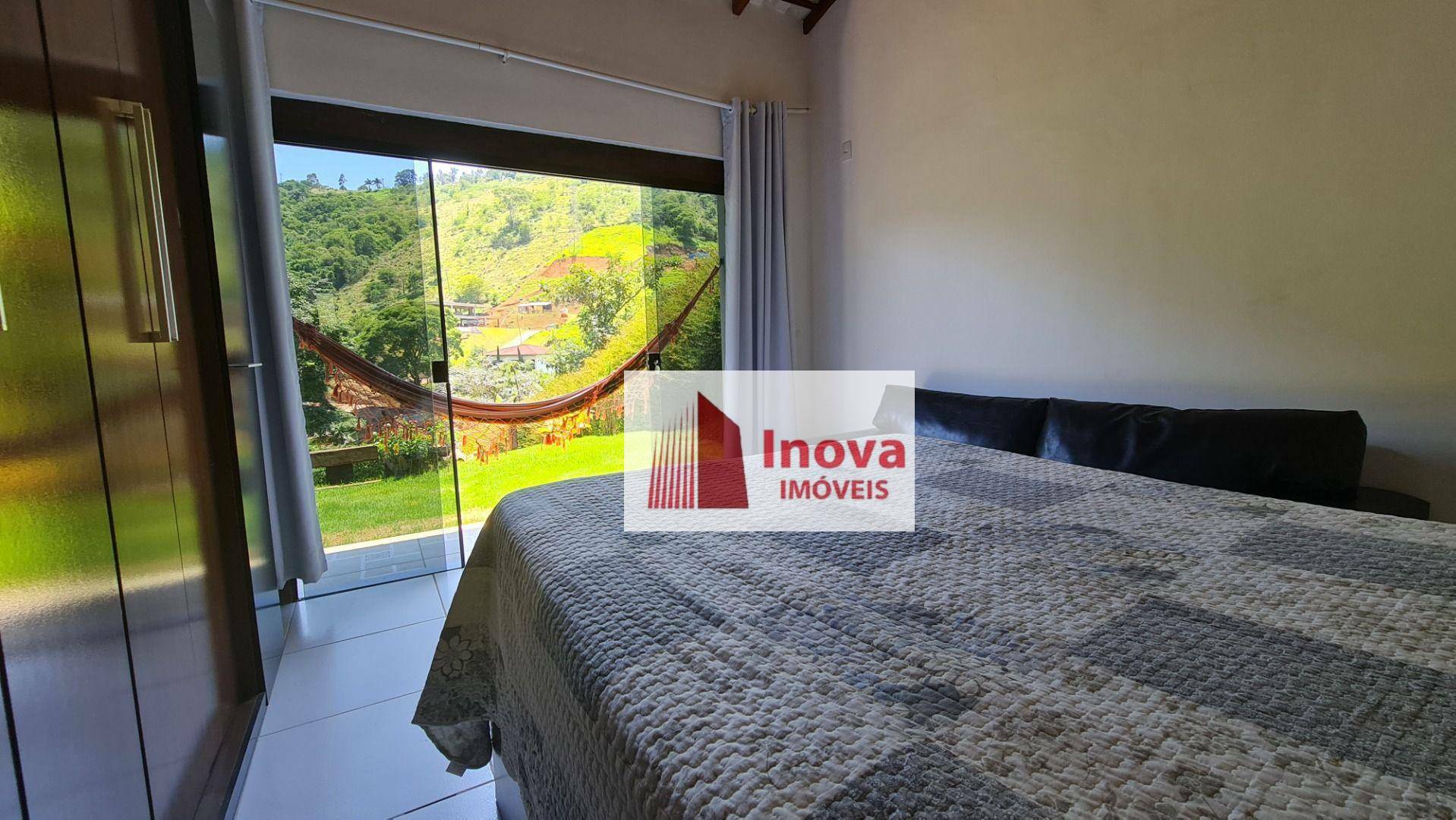 Casa de Condomínio à venda com 1 quarto, 110m² - Foto 13