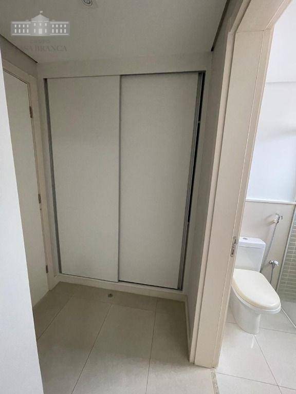 Apartamento à venda com 3 quartos, 160m² - Foto 29