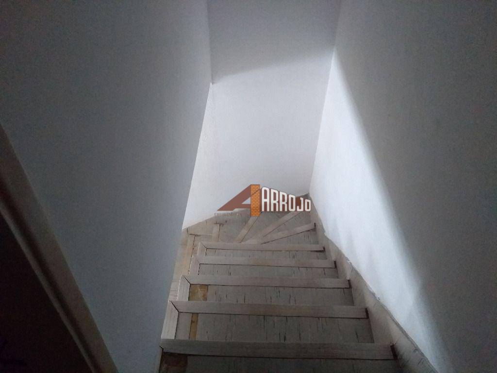 Sobrado à venda com 2 quartos, 74m² - Foto 6