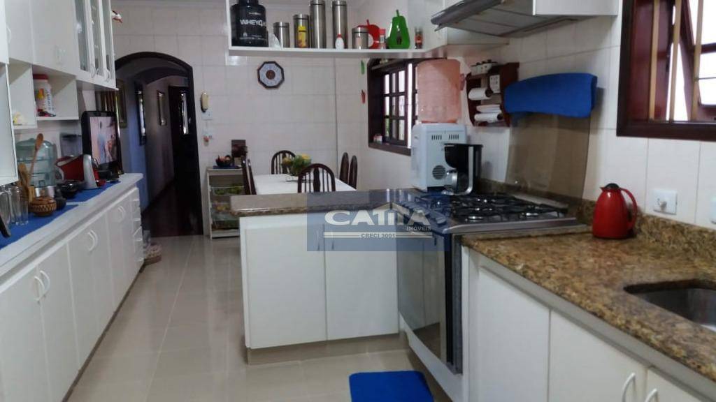 Sobrado à venda com 4 quartos, 475m² - Foto 5