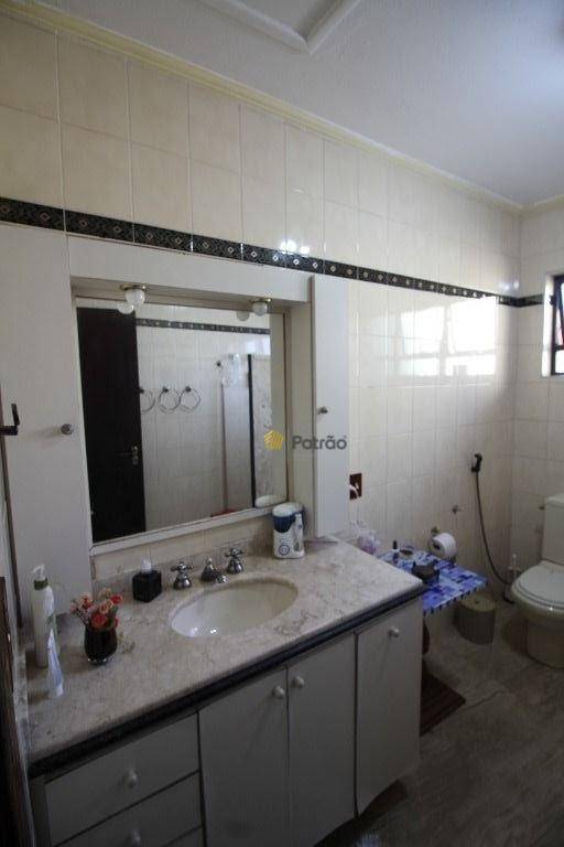 Sobrado à venda com 4 quartos, 290m² - Foto 31