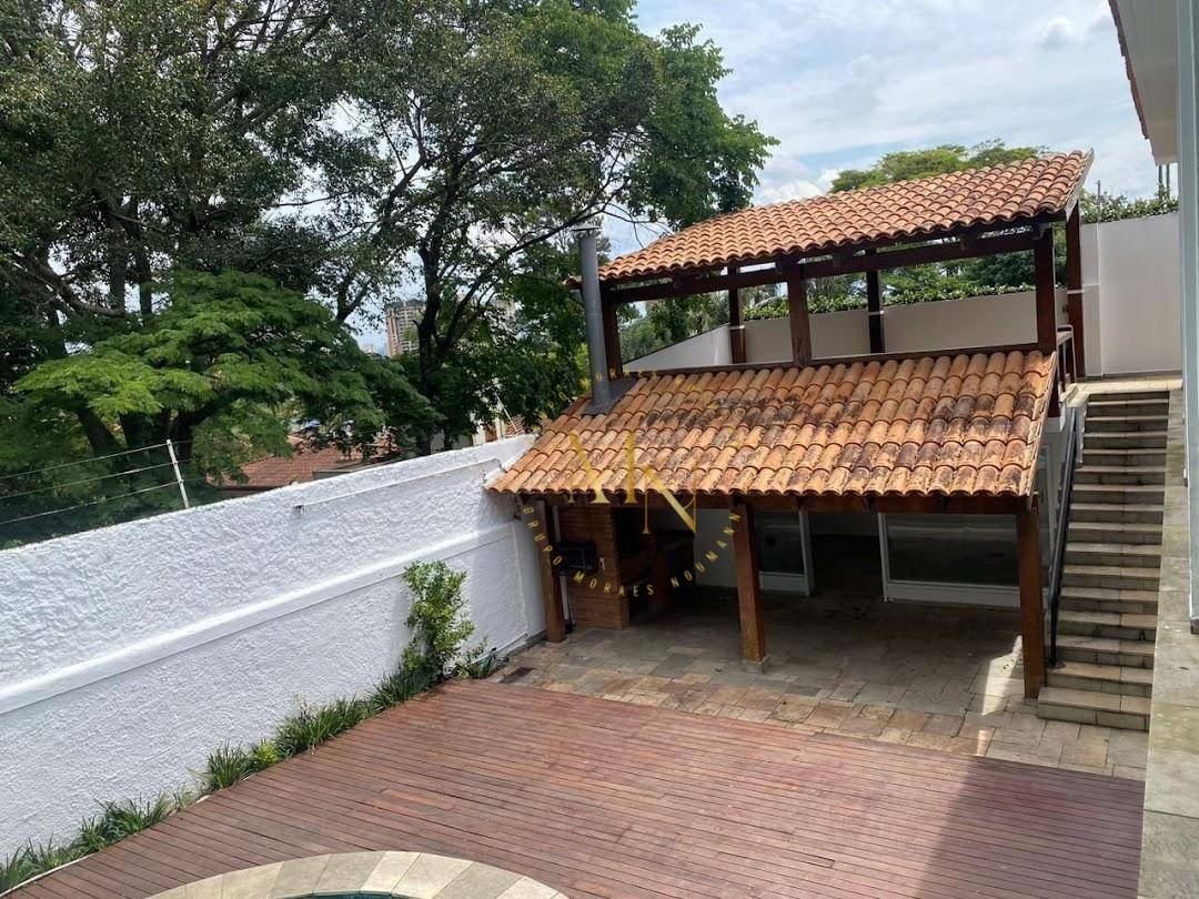 Casa à venda e aluguel com 4 quartos, 450m² - Foto 19