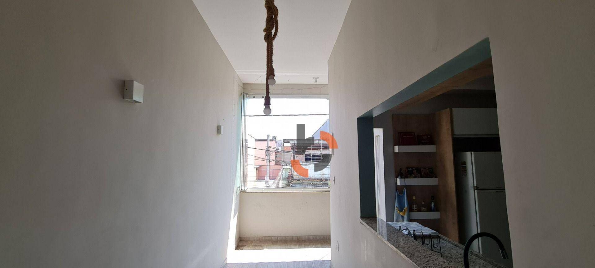 Casa à venda com 3 quartos, 241m² - Foto 10