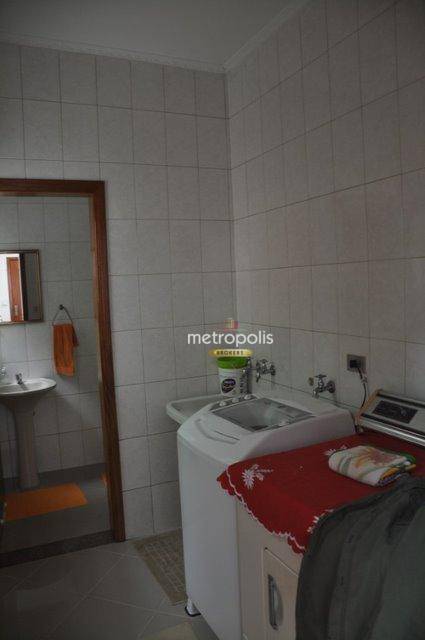 Sobrado à venda com 3 quartos, 300m² - Foto 21