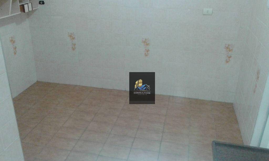 Apartamento à venda com 2 quartos, 70m² - Foto 27