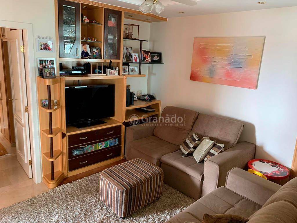 Apartamento à venda com 4 quartos, 180m² - Foto 5