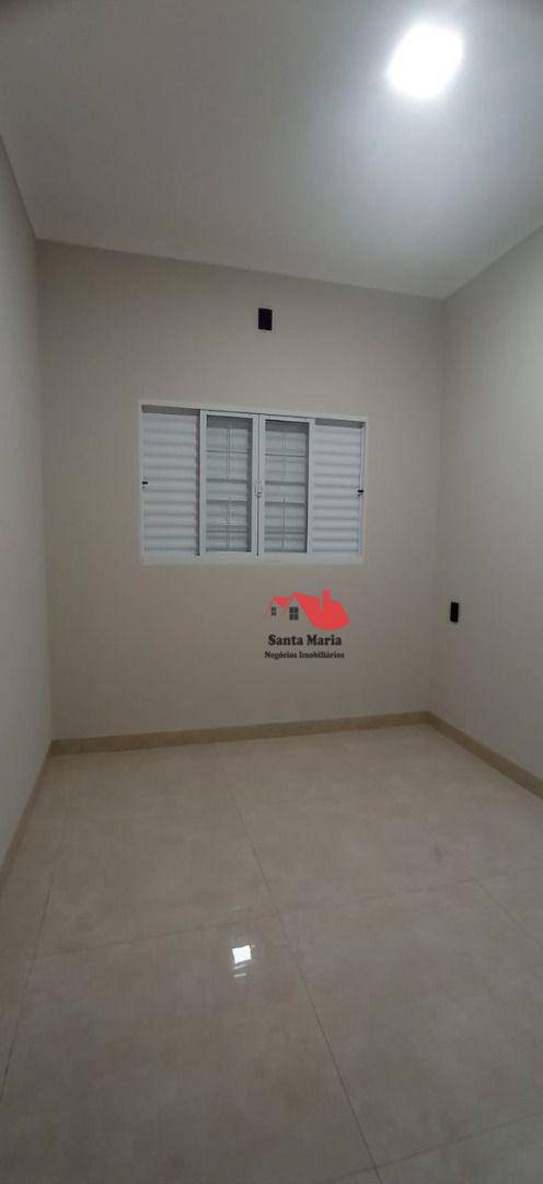 Casa à venda com 3 quartos, 100m² - Foto 5