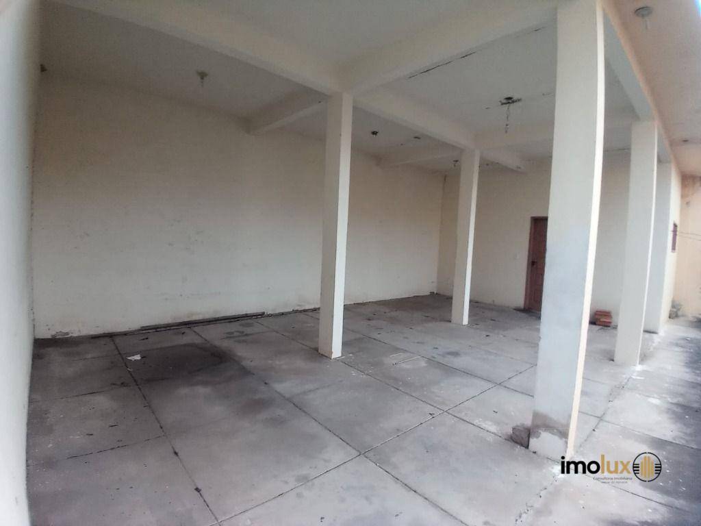 Casa à venda com 3 quartos, 189m² - Foto 11