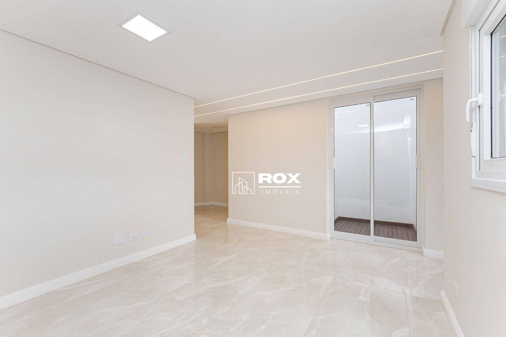 Sobrado à venda com 3 quartos, 179m² - Foto 4