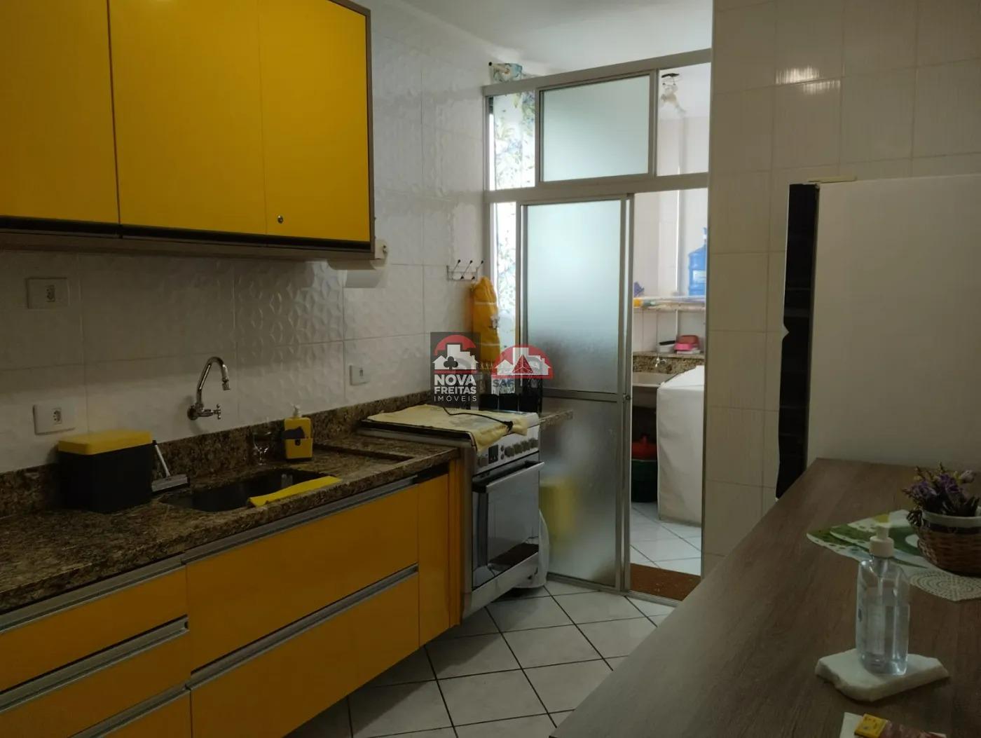 Apartamento à venda com 2 quartos, 73m² - Foto 4