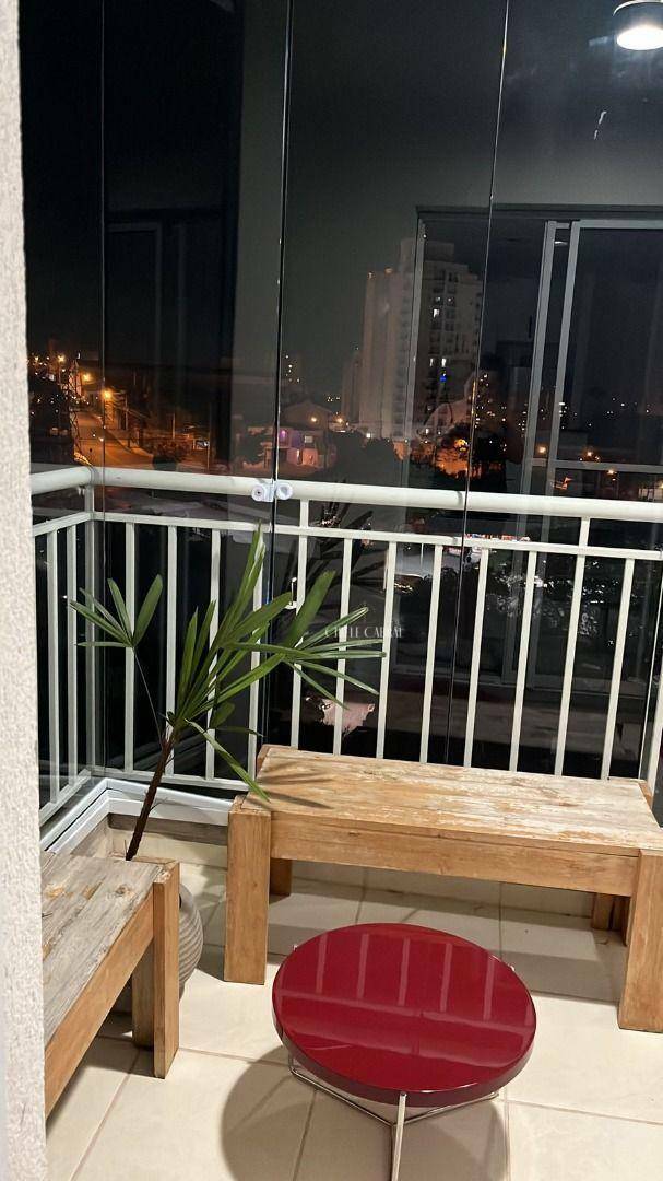 Apartamento à venda com 2 quartos, 83m² - Foto 1