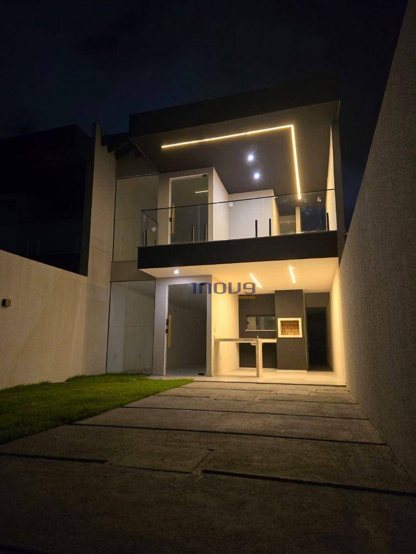 Casa, 4 quartos - Foto 1