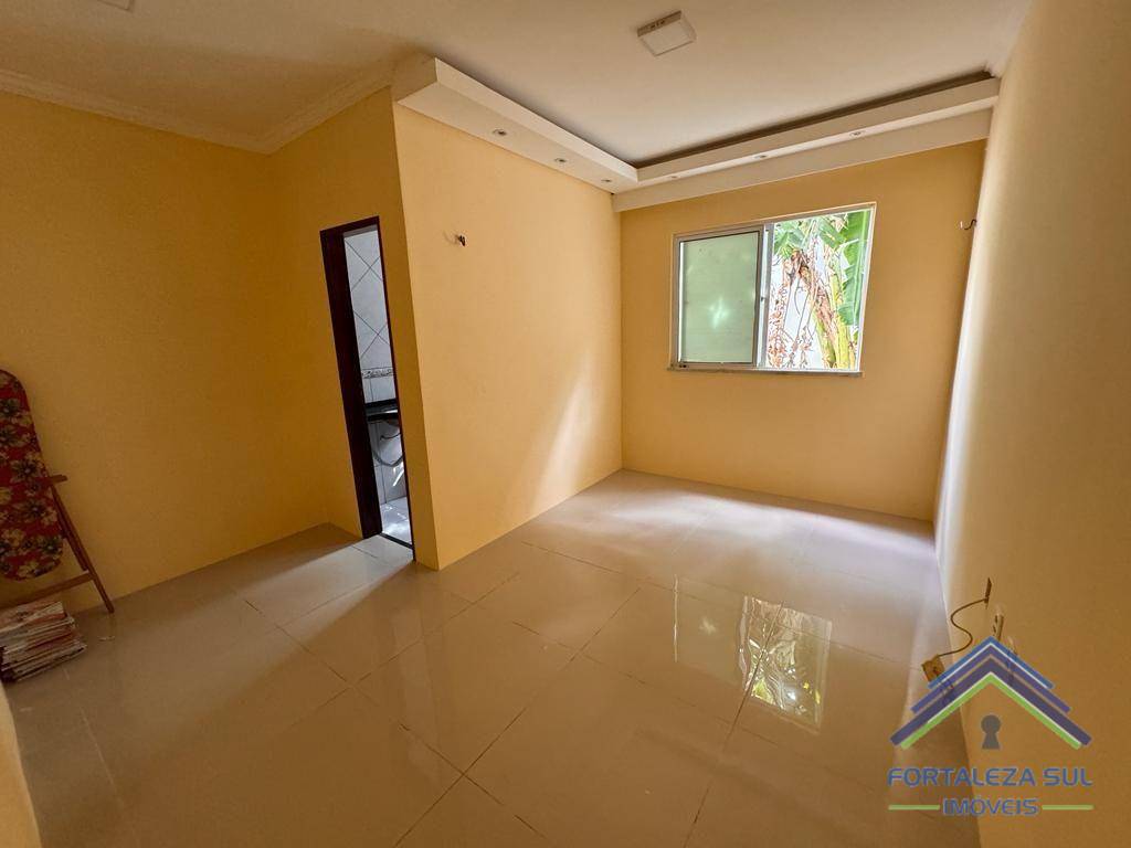 Casa à venda com 3 quartos, 88m² - Foto 18