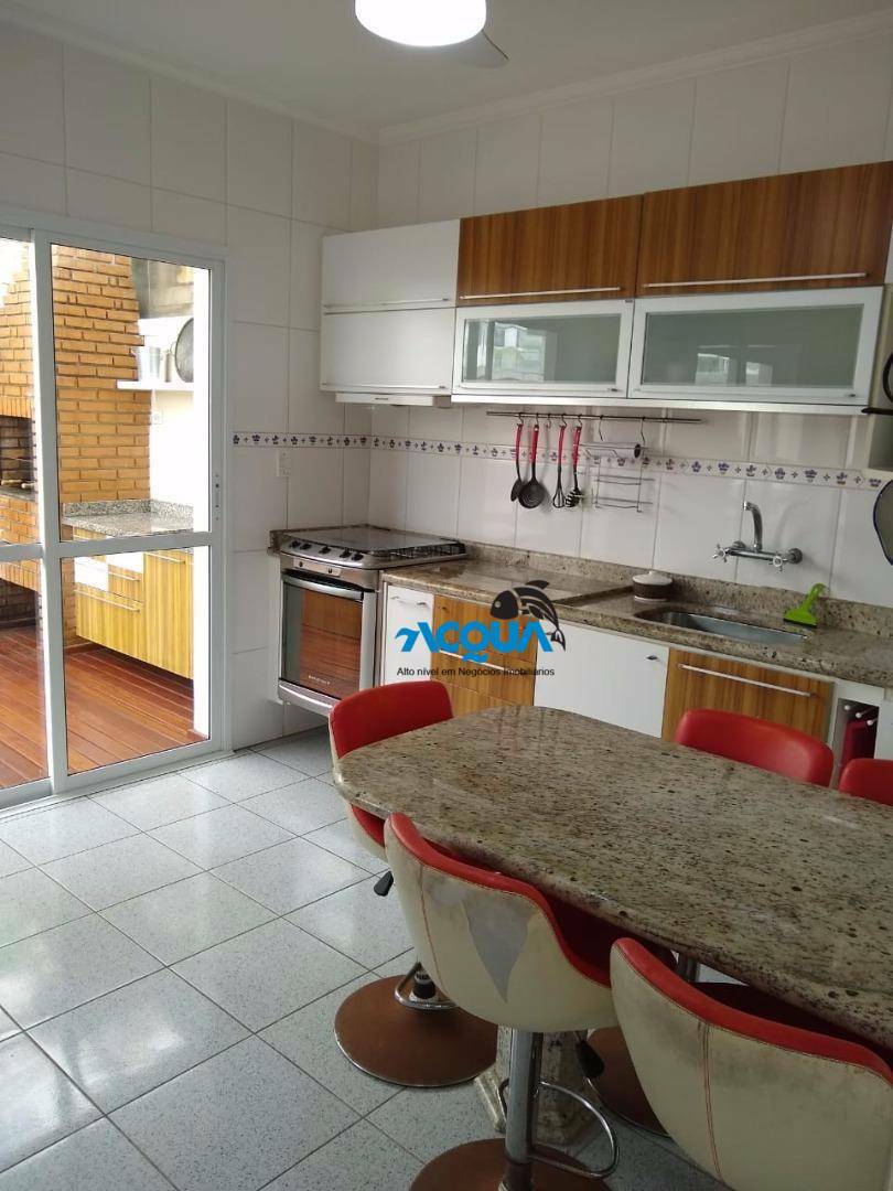 Sobrado à venda com 4 quartos, 181m² - Foto 2