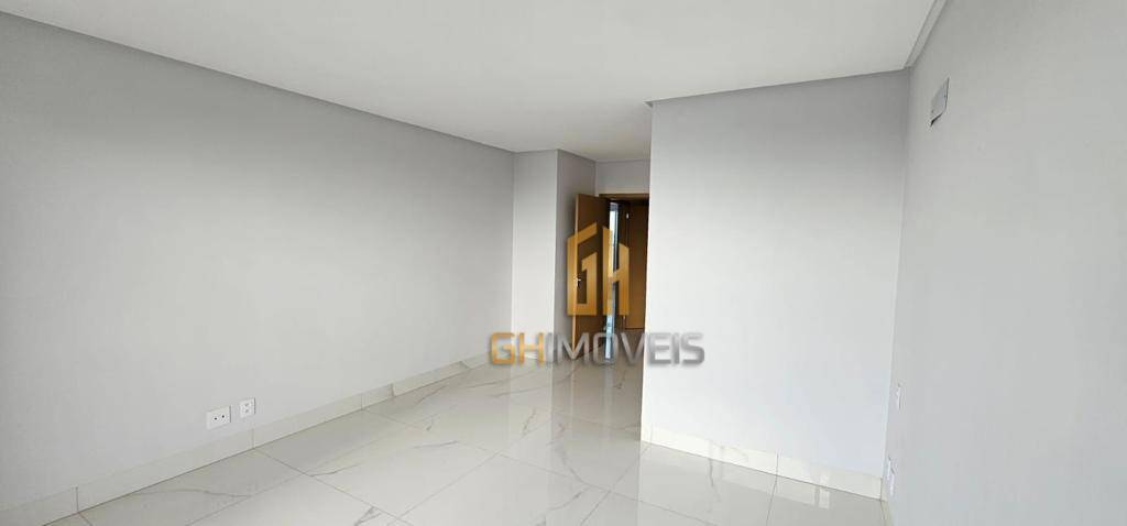 Apartamento à venda com 3 quartos, 177m² - Foto 13