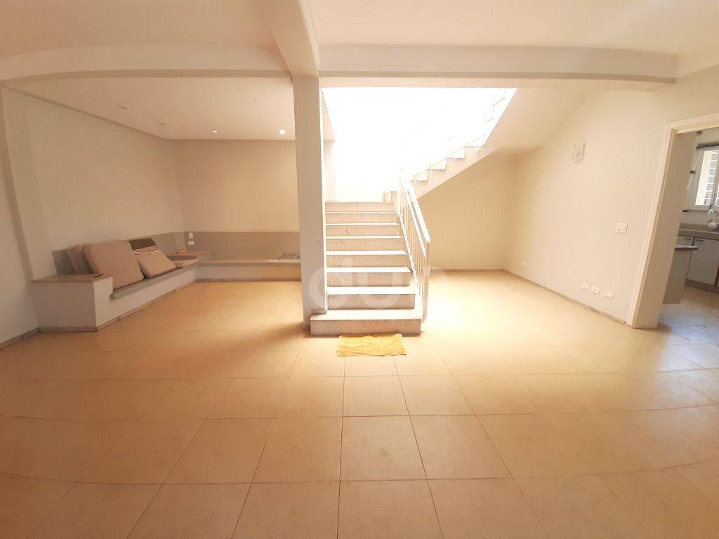 Casa à venda com 2 quartos, 254m² - Foto 8