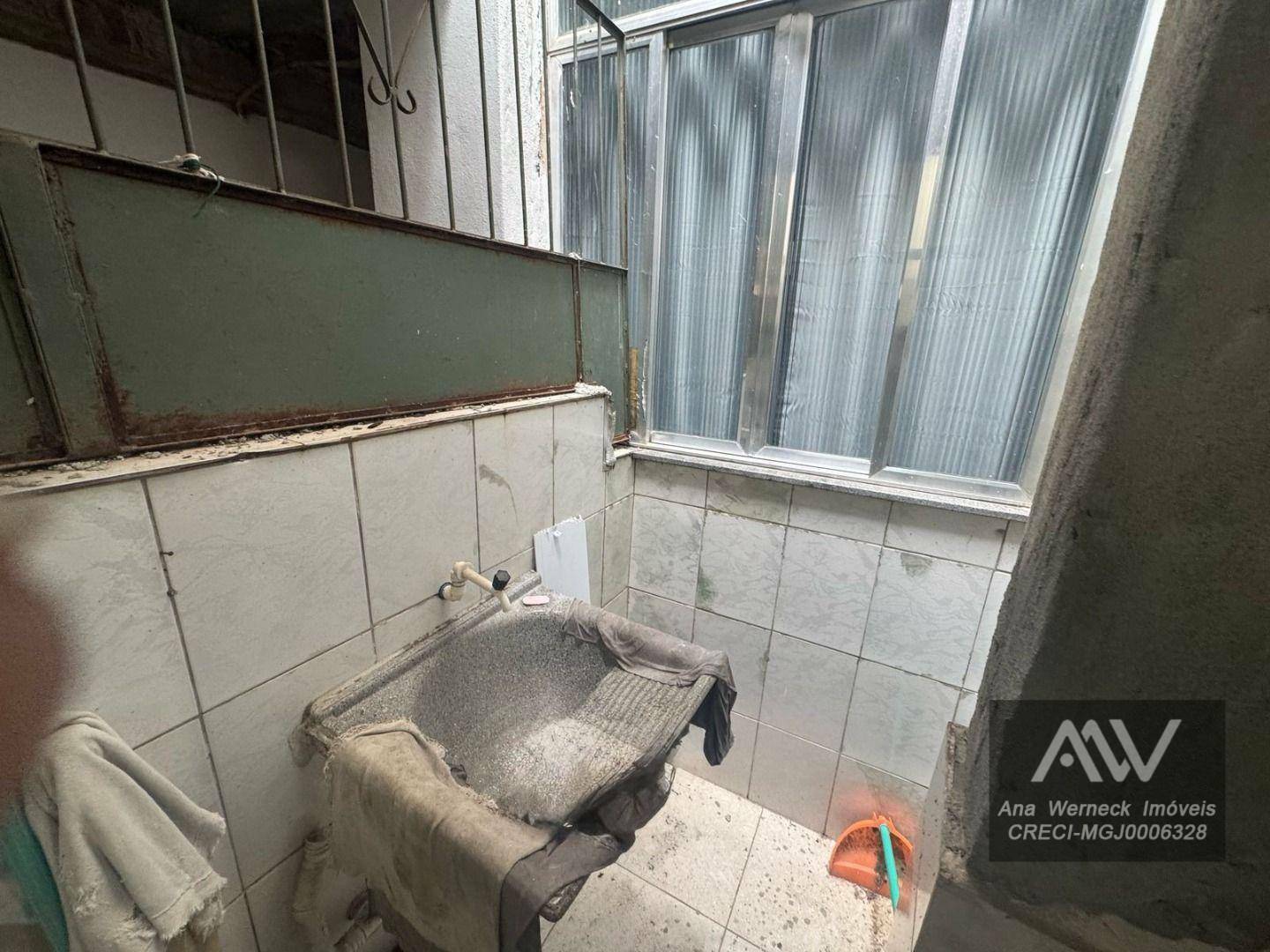 Casa à venda com 1 quarto, 50m² - Foto 8
