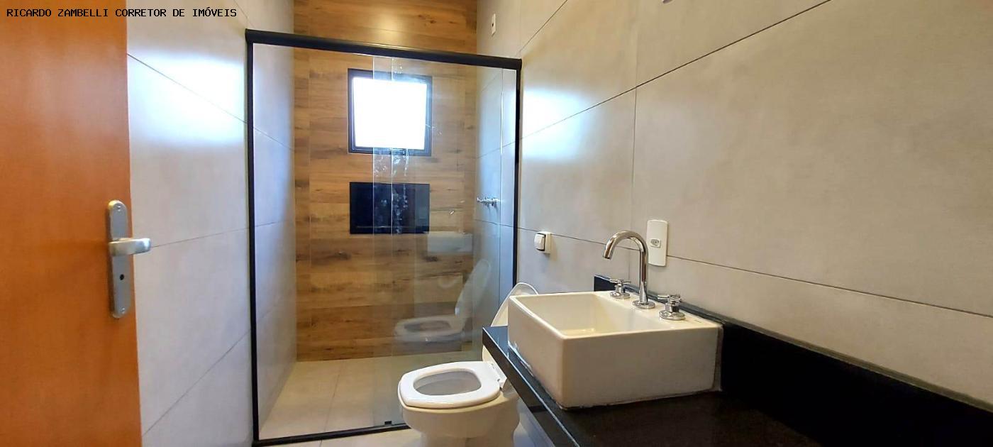 Casa à venda com 3 quartos, 250m² - Foto 12