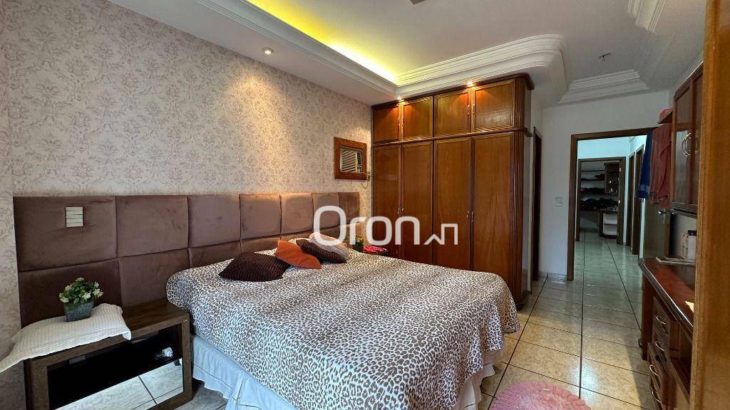 Apartamento à venda com 3 quartos, 162m² - Foto 9