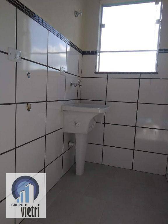 Apartamento para alugar com 2 quartos, 70m² - Foto 8