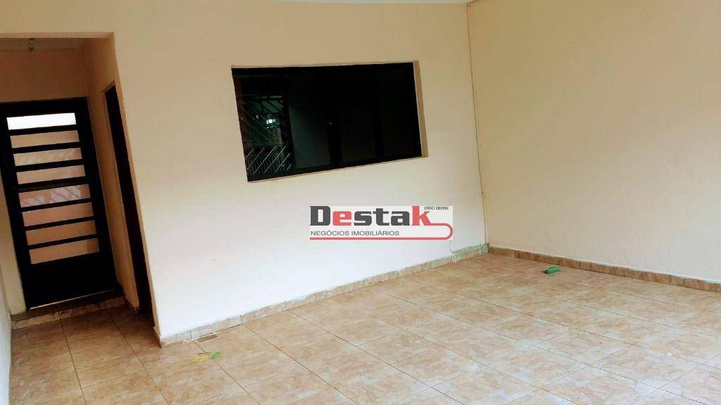 Sobrado à venda com 3 quartos, 275m² - Foto 4