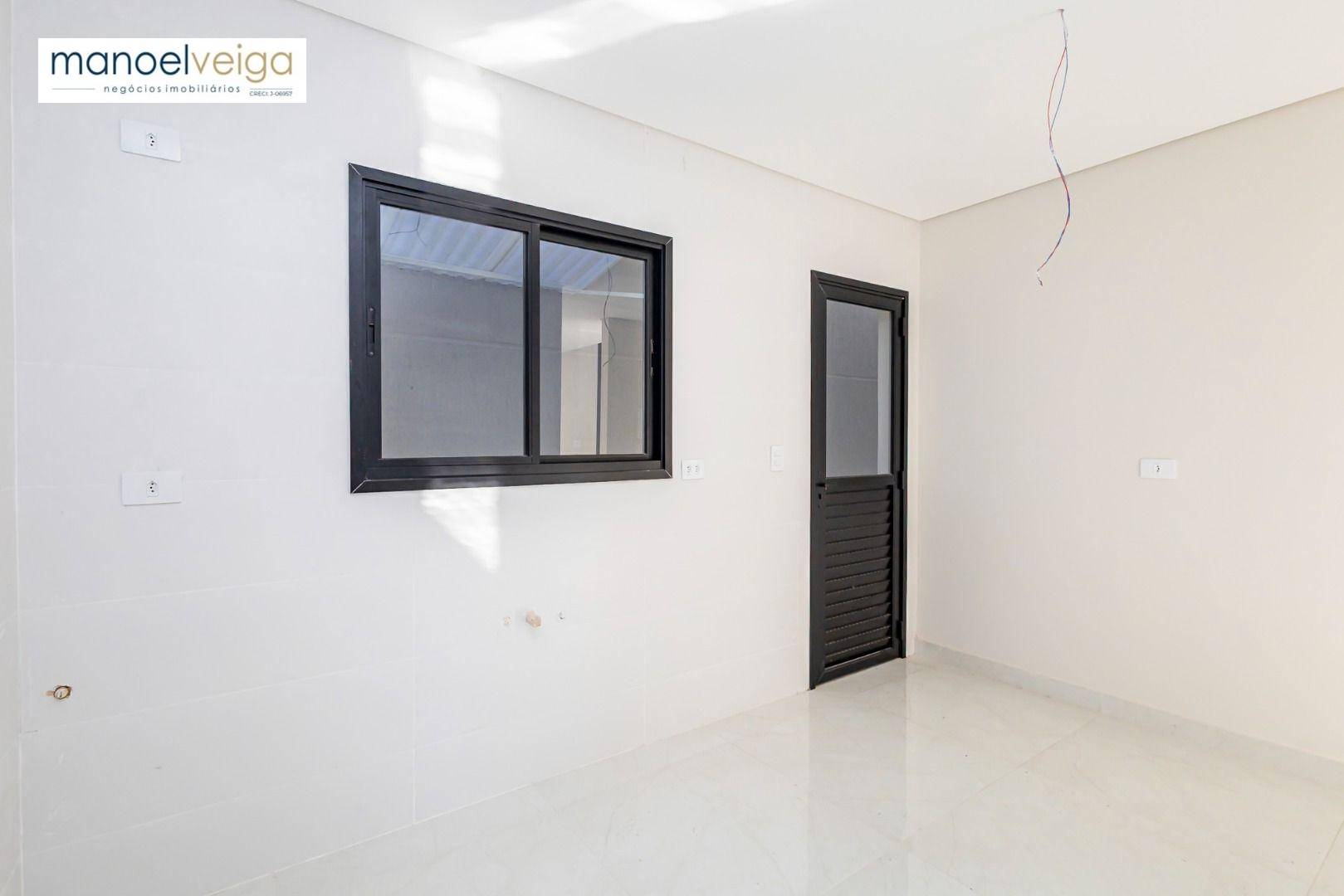 Sobrado à venda com 4 quartos, 130m² - Foto 13