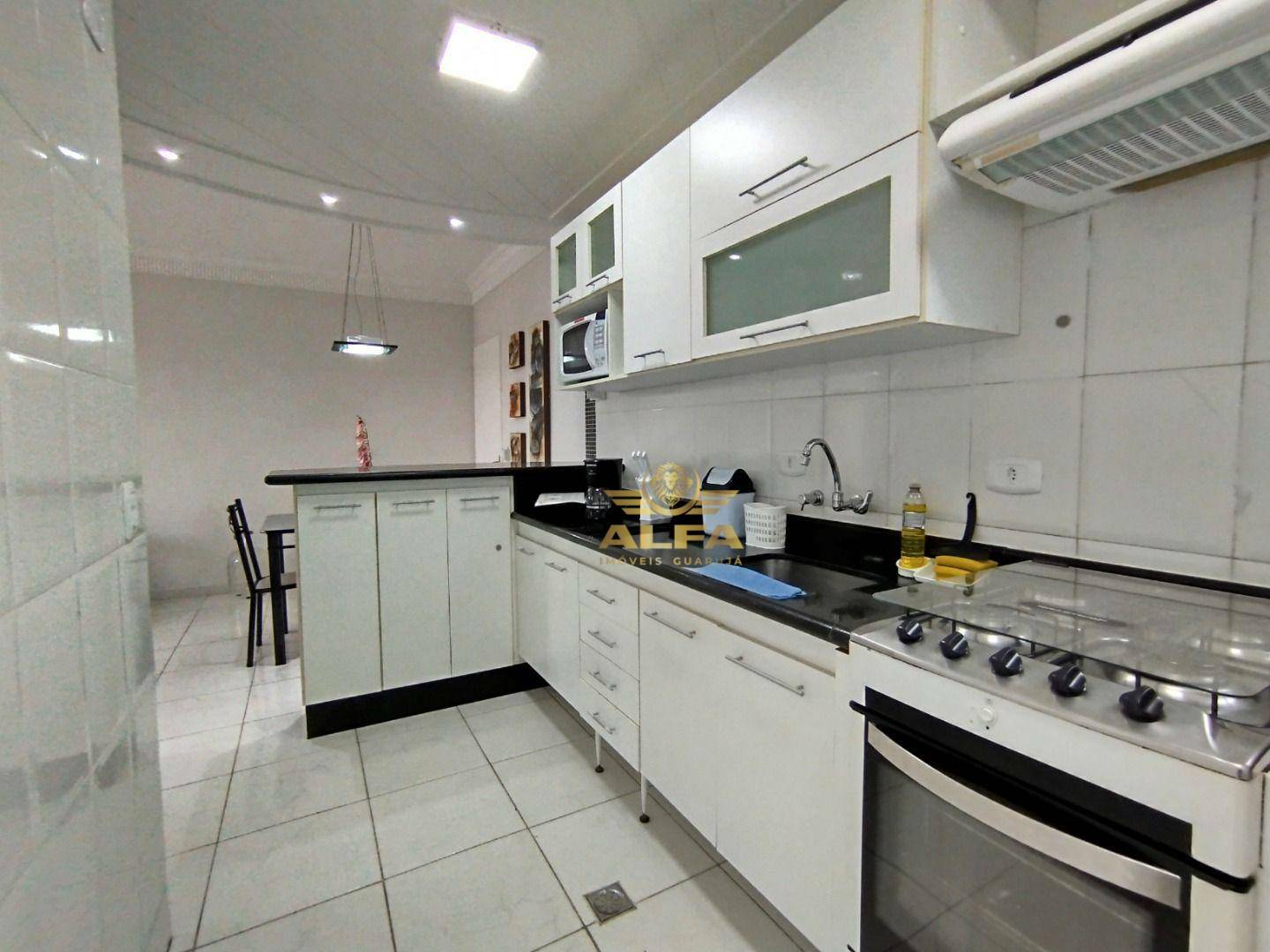 Apartamento à venda com 1 quarto, 55m² - Foto 15