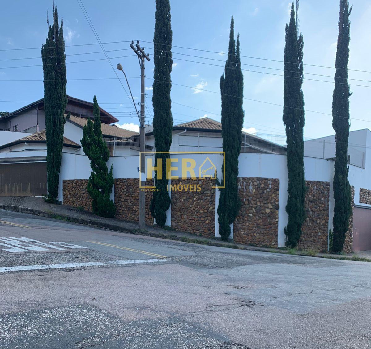 Casa para alugar com 4 quartos, 485m² - Foto 2