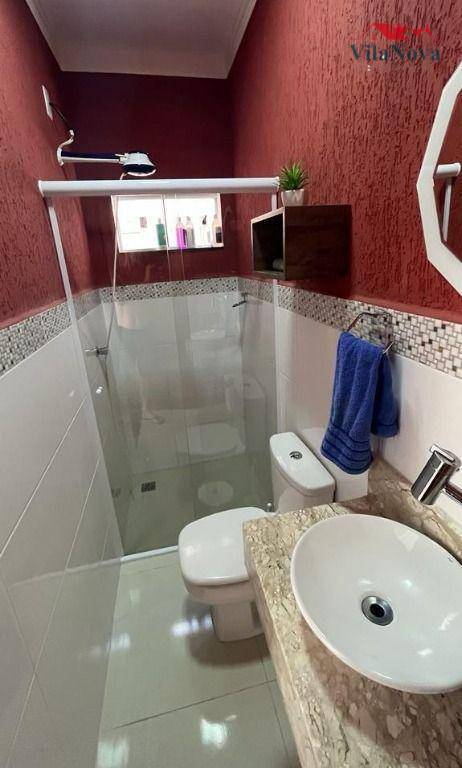 Casa à venda com 3 quartos, 264m² - Foto 11