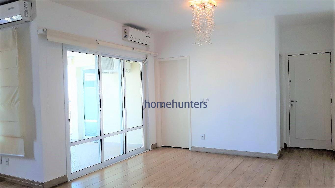 Apartamento para alugar com 3 quartos, 116m² - Foto 2