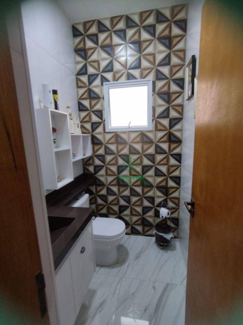 Sobrado à venda com 2 quartos, 200m² - Foto 35